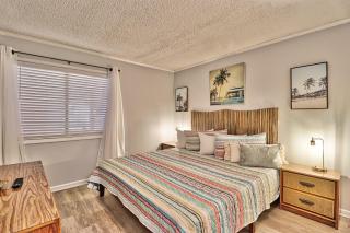 Beach &nightlife 3BR/2.5 BA service dog friendly - Myrtle Beach - 6