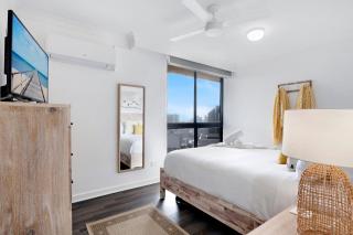 Central Getaway With Ocean Views - CoastHM - Gold Coast - 8