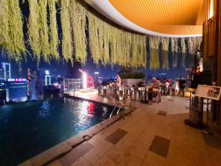 Romantic Log Cabin - walk to KL Tower, KLCC, Bukit Bintang - Kuala Lumpur - 6