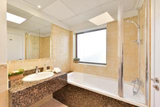 Luxury JBR · Sea View · 5* Beach Resorts Access! - Dubai - 4