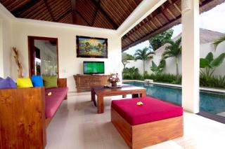 Avery Le Nixsun Villas Uluwatu by Waringin Hospitality Free Gym Access - Uluwatu - 4
