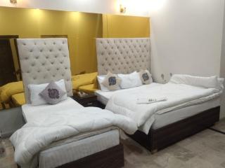 Dove Inn Hotel, johar Town, nearest Shoukat Khanum Hospital LHR - Lahore - 0