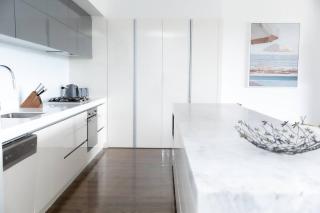 124 Modern 2Bed (21sq) in heart of Sorrento - 2