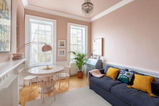 Stylish Central Apartment with Parking - Garden and Workspace - Bath - 1