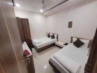 Hotel Heritage - Near Trade Center, Visa Consulate BKC - Mumbai - 2