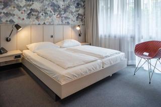 Hotel Schiller - Olching - 8