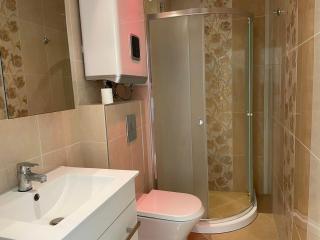 SEA VIEW APARTMENT - 4