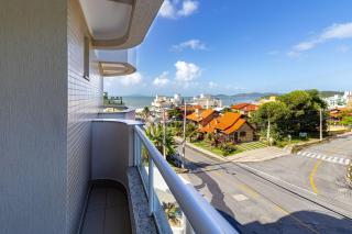 109 - Com vista Mar para 4 ilhas 03 dormitórios - 1