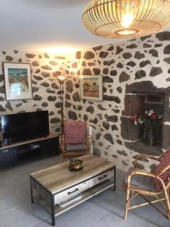 Maison auvergnate traditionnelle récemment rénovée - La Roquevieille - 5
