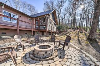 Glenville Serenity Lodge with Lake Views! - Glenville - 0