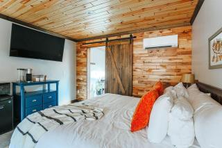 Rockwell Ridge The Chestnut Suite - Afton - 0