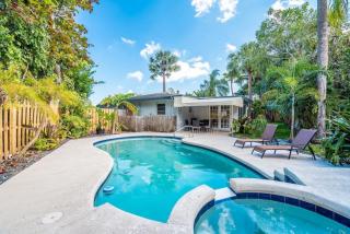 Wilton Tropical Oasis with Heated Pool and Hot Tub - Fort Lauderdale - 6