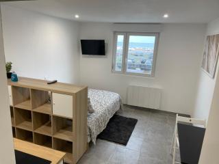 Studio vue sur mer classé 3 étoiles, Calais - Calais - 1