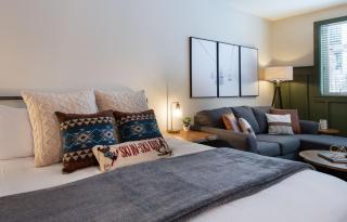 Premium Unit 3318 - Studio - Fraser Crossing Founders Pointe condo - 5