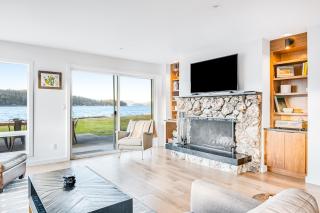 Lopez Island Mud Bay Waterfront home - Islandale - 9
