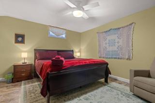 Serenity Views Retreat - Close to City and Parkway! - Weaverville - 6