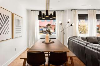 All Decked Out townhouse - Washington - 8