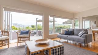 Spacious Sunny Family Home in Akaroa - Akaroa - 5