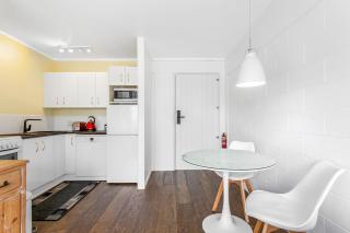 One Bedroom Apartment, Heart of Newmarket Auckland - Auckland - 1