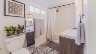 Zen Out In The Comfiest Two Bedroom Zen Den by Sloan's Lake, Denver - Denver - 7