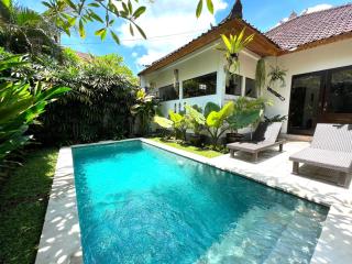 Villa MONTI - LEGIAN - SEMINYAK - Lovely 2 Bedroom Villa - Great Location ! - Seminyak - 0