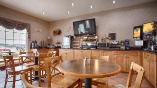 Best Western Club House Inn & Suites - Mineral Wells - 1