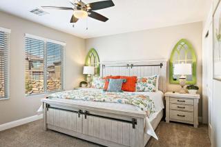 Zion Poolhouse home - 5