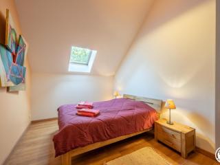 Spacieux gîte 4 chambres avec jardin privé, cheminée et équipements complets, idéal famille et amis - FR-1-526-11 - Ville - 1