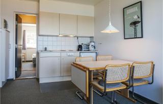 Cozy Apartment In Allinge With Kitchen - 5