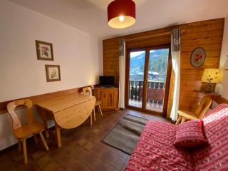 Appartement Charmant et Calme à 1000m du Village et Proche des Télécabines, Parking Inclus - FR-1-693-53 - Châtel - 5