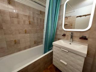 Appartement spacieux près du Lac de Vonnes, à Châtel, prox. centre & télésièges, parking & balcon sud - FR-1-693-55 - Châtel - 2