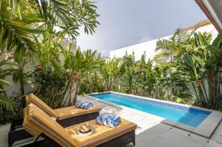 Villa Caorrun Canggu - 2