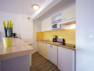 Appartement Confort 10 Pers. à Peyragudes - 3 Ch, Balcon Sud, Près des Pistes - FR-1-695-1 - Germ - 6