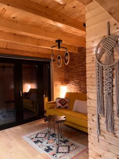 MoodySun Studio, remote tiny home - 5