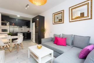 Holidays2Malaga Carrera Capuchinos Free parking Aircon Downtown - Málaga - 4