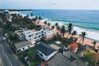 Jasmine Garden Beach Guest House - 9