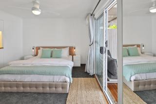 Private Outdoor Spa, Fire Pit - THE RETREAT COOLUM BEACH - Coolum Beach - 4
