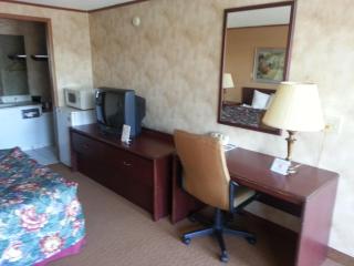 Travelodge by Wyndham Monroe - Monroe - 9
