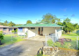 THE HILO HOMEBASE - Charming 3 Bedroom Hilo Home, with AC! - Hilo - 8