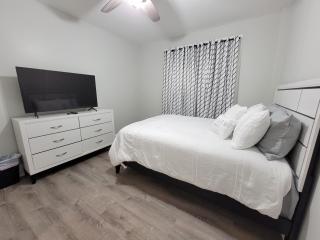 Room for rent in Apartment - 3