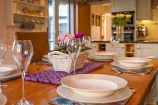 The Thatch House - Woolstone - 7