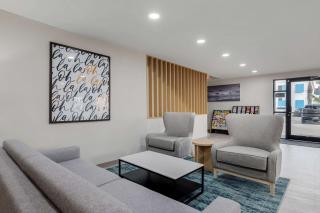 Comfort Inn South Padre Island Central - 7