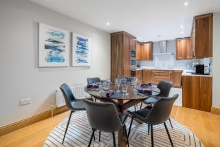 Stylish home close to Regents Park - 3