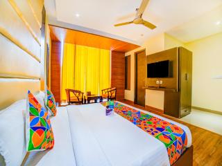 FabHotel Diamond Zirakpur - Zirakpur - 4