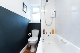 Jesouth Homey 5 Bedrooms 9 Beds - Contractors - Leisure - Central Location - 1