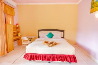 Pondok Guru Bakti Cottage - 6