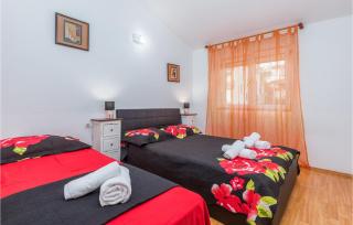 1 Bedroom Awesome Apartment In Pula - Pula - 4