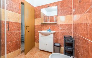 1 Bedroom Awesome Apartment In Pula - Pula - 3