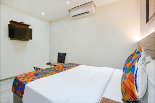 FabExpress The Dream Residency - Nr Mumbai International Airport - Mumbai - 6