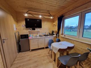 Apartament z Tężnią Solankową, Sauną, Kominkiem LED i Śniadaniem nad Jeziorem Żywieckim - Zarzecze - 8